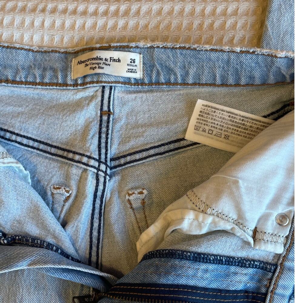 Abercrombie & Fitch The Vintage Flare High Rise Medium Wash Jeans 26 Y2K Western - Picture 12 of 13